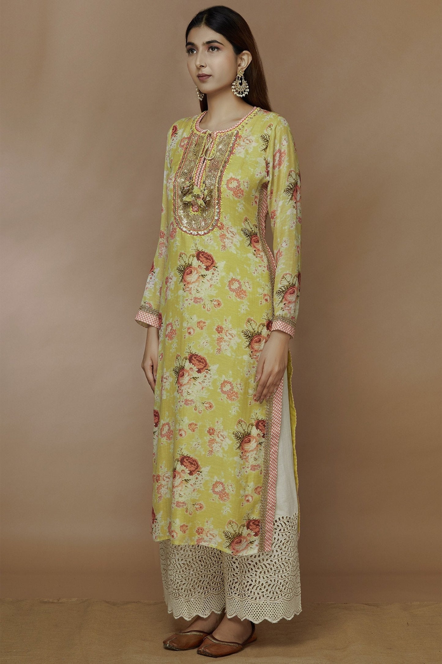 Prerna Mehra in Bagh Tunic