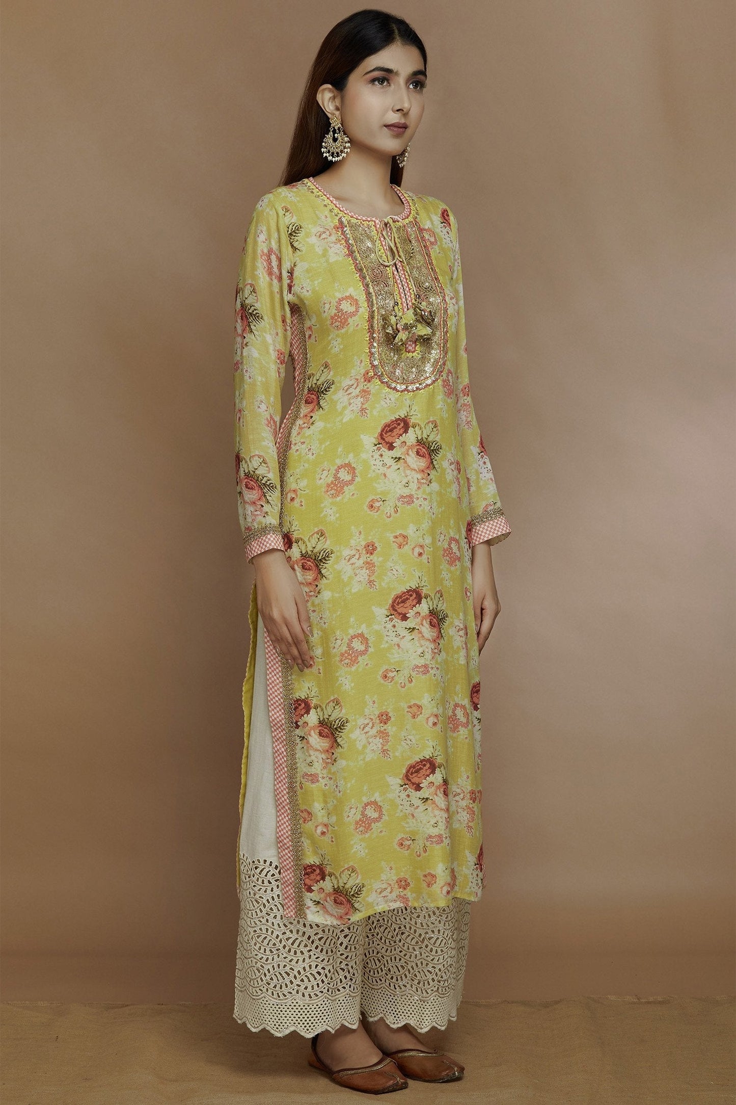 Prerna Mehra in Bagh Tunic