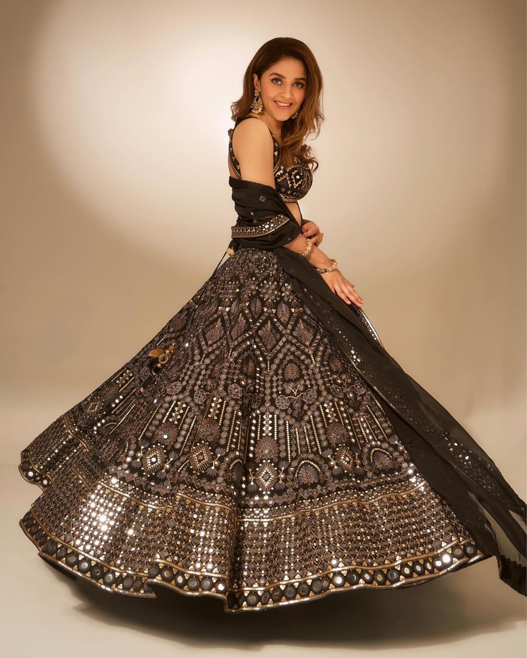 Smriti Lehenga Set- front view