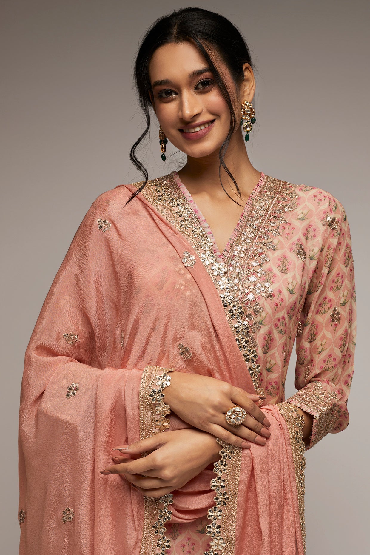 Nusrat Sharara Set