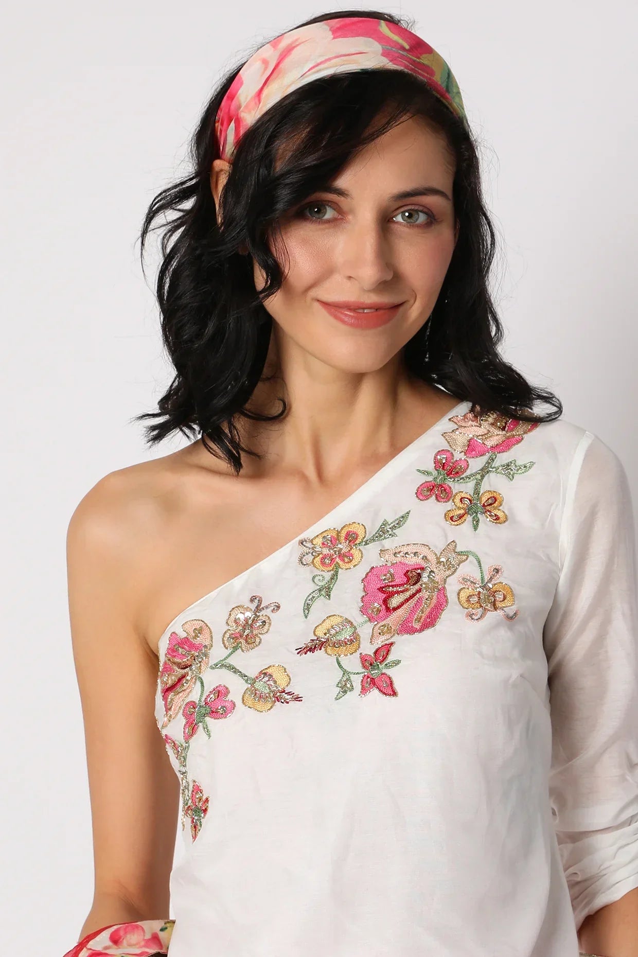 Khushi White One Shoulder Tunic Set- close view