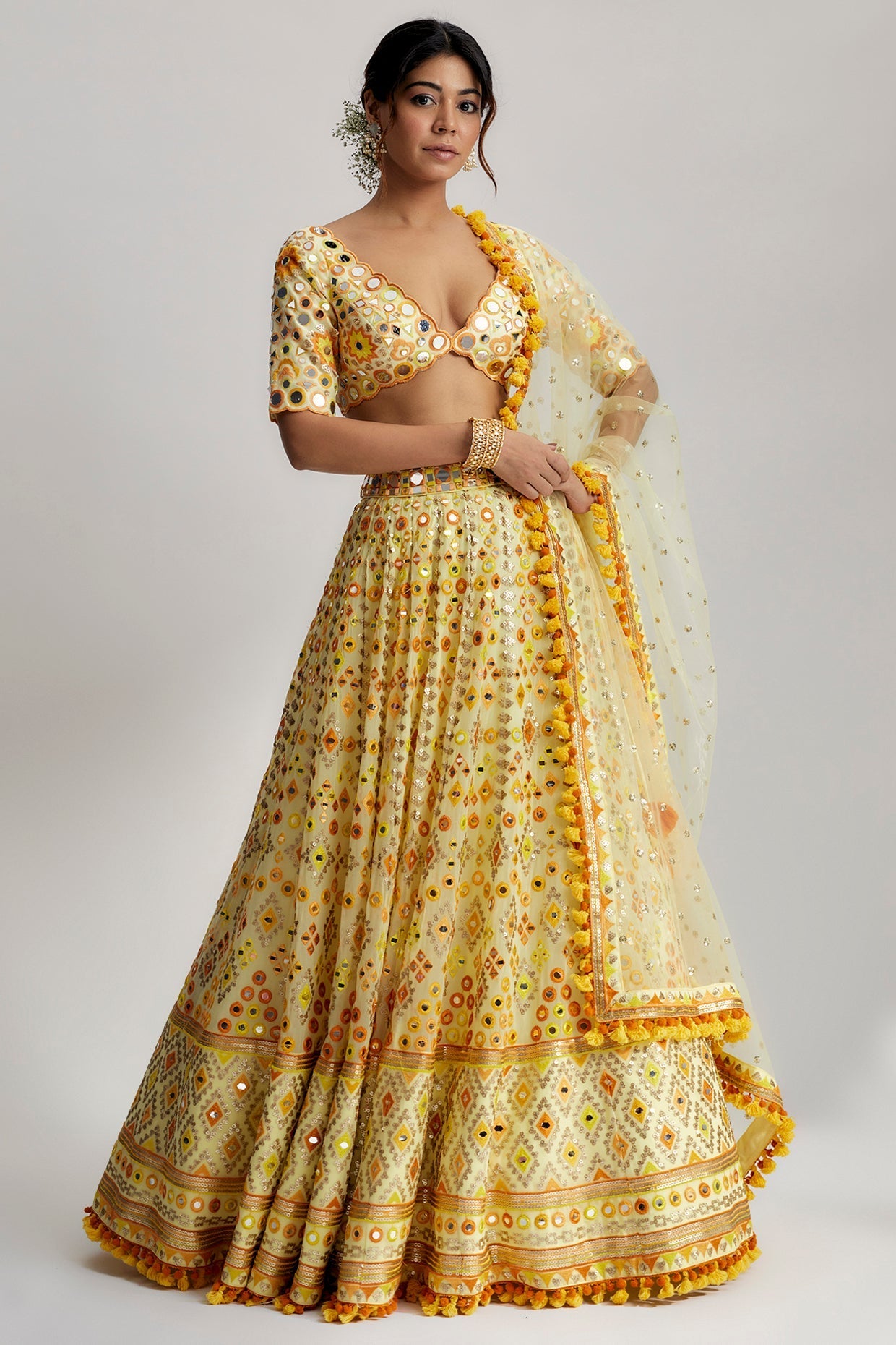 Designer Women's Yellow Anha Lehenga Set | Gopi Vaid