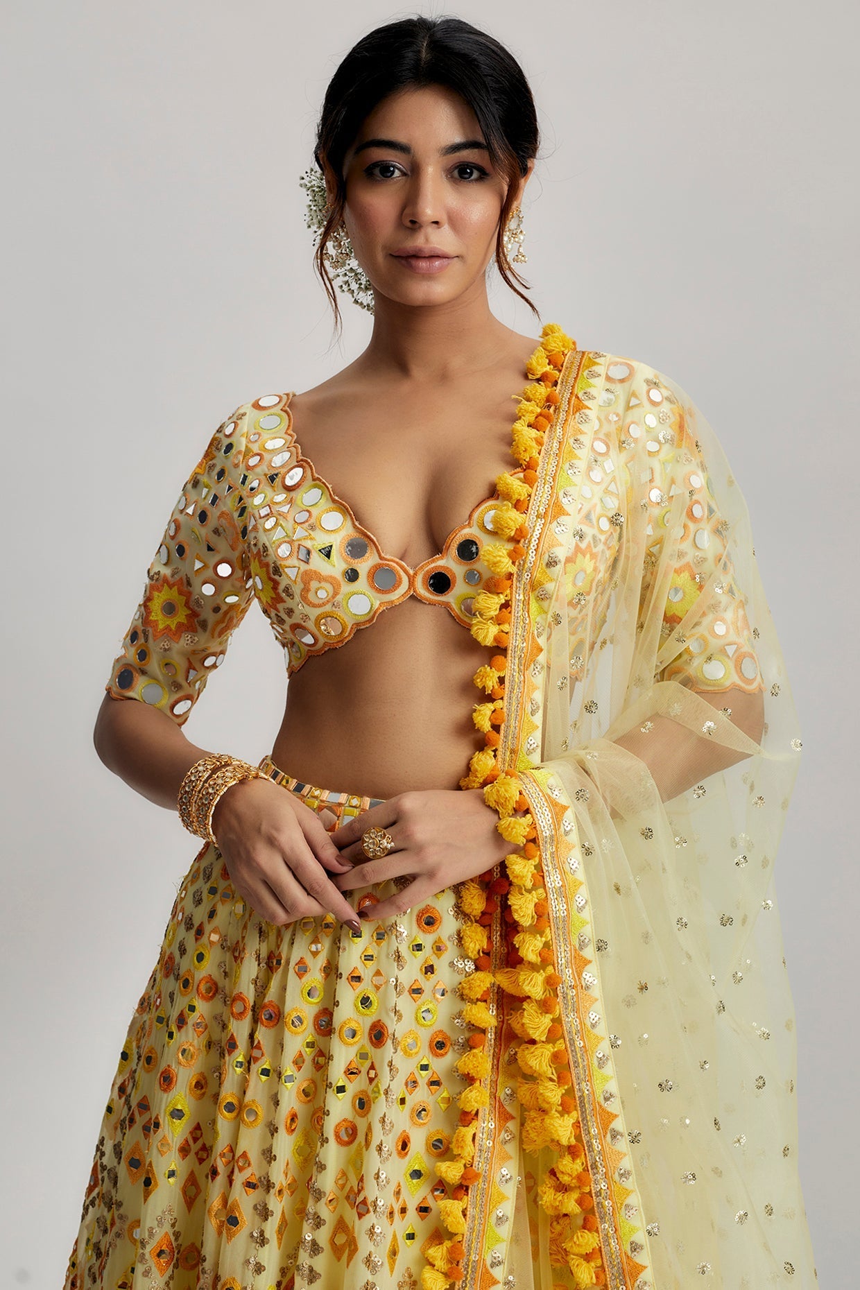 Designer Women's Yellow Anha Lehenga Set | Gopi Vaid