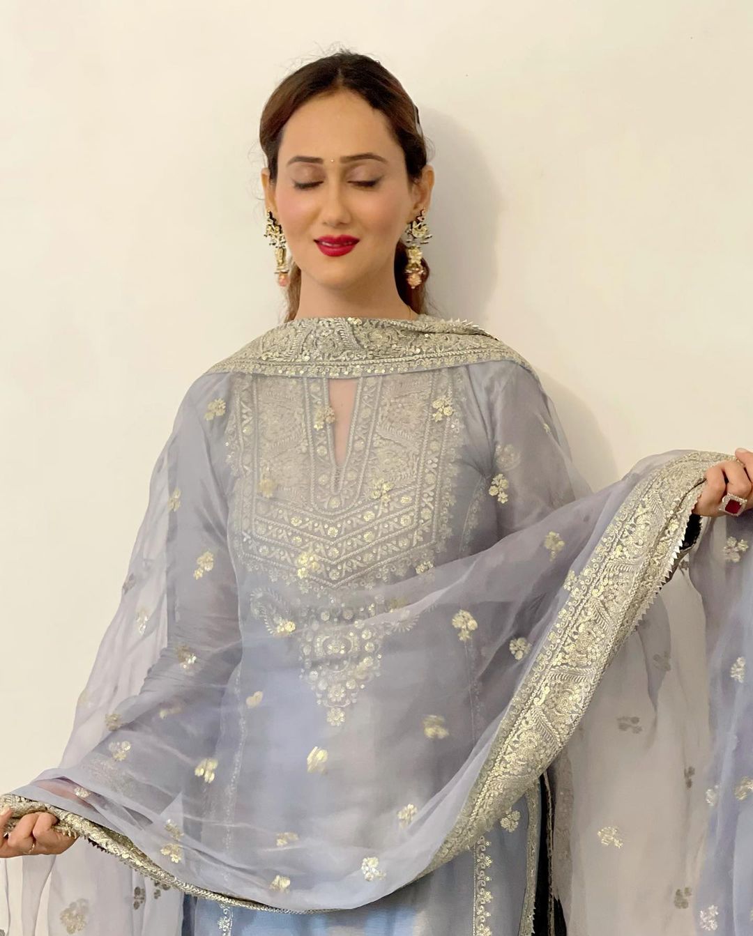 Lilac Gunjan Walia in Rati Long Set- front view