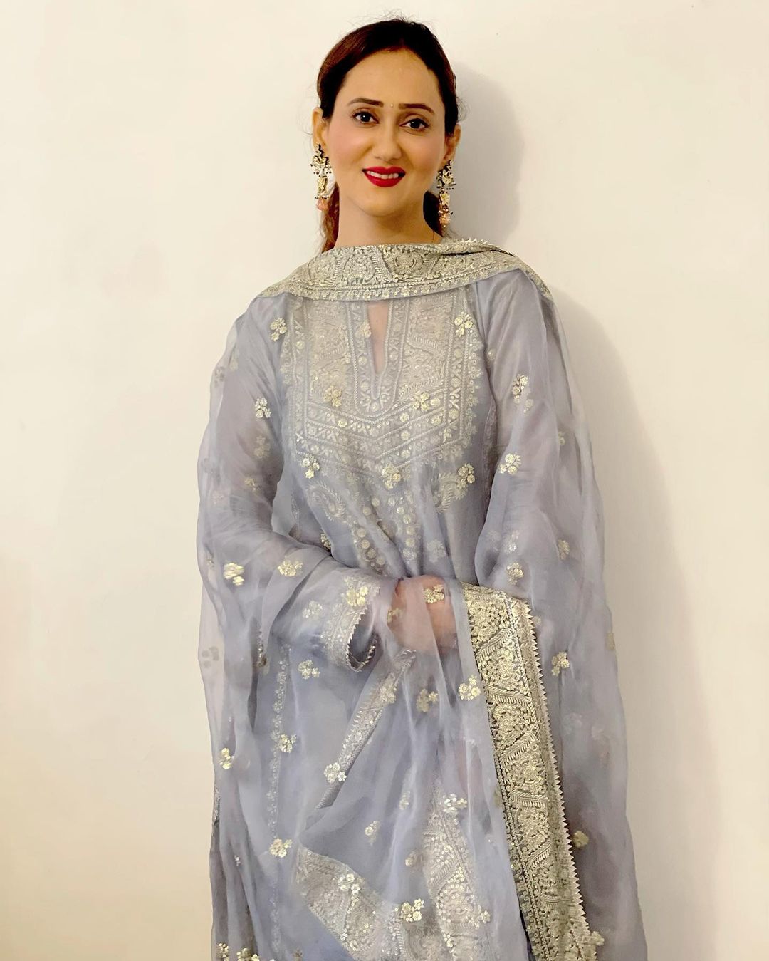 Lilac Gunjan Walia in Rati Long Set- front view