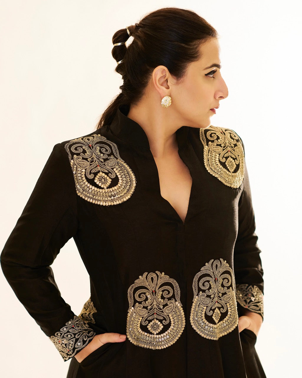 Black Embroidered Golconda Aadhya Jacket Set