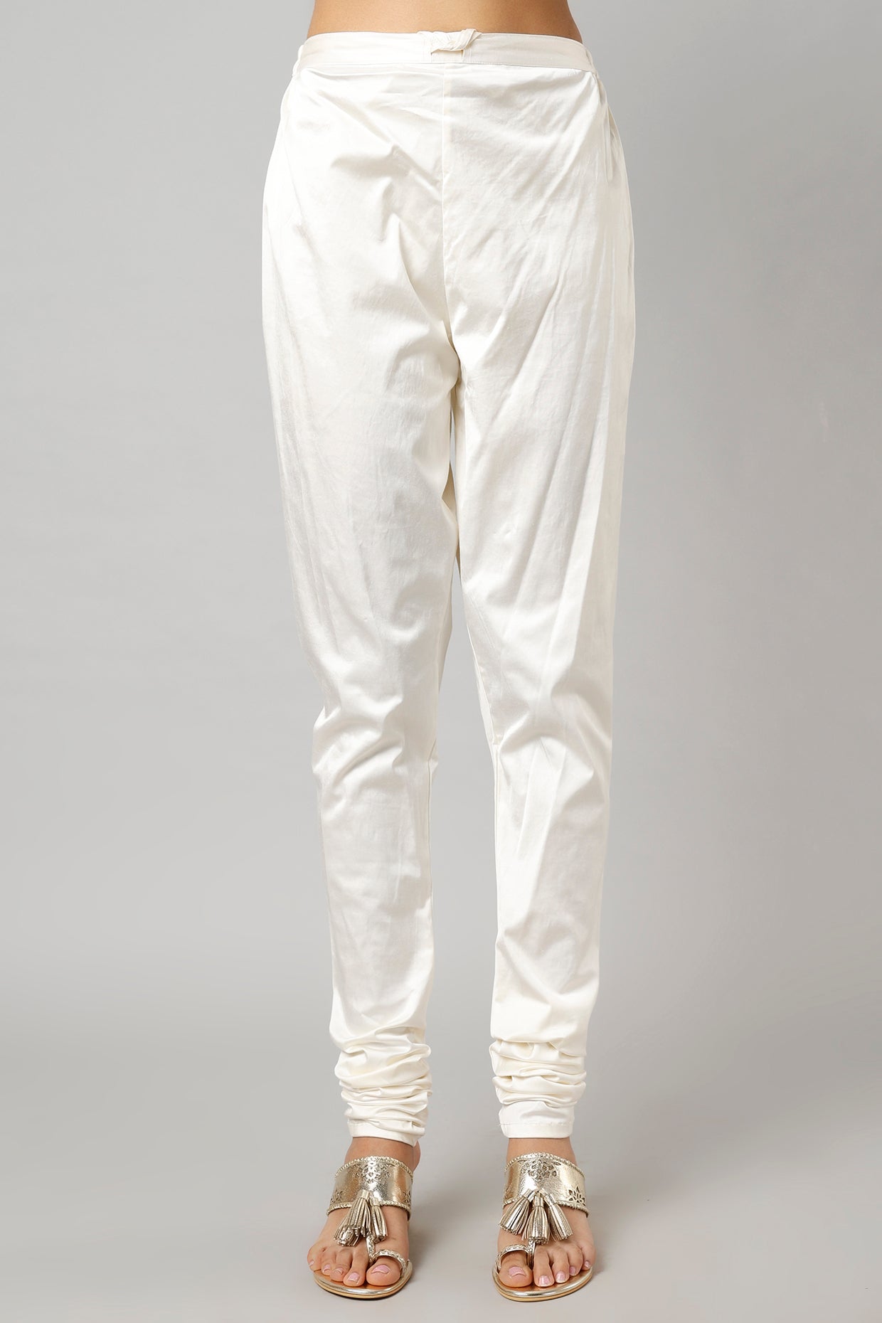 Women's Designer Aziza White Tiered AG set | Gopi Vaid