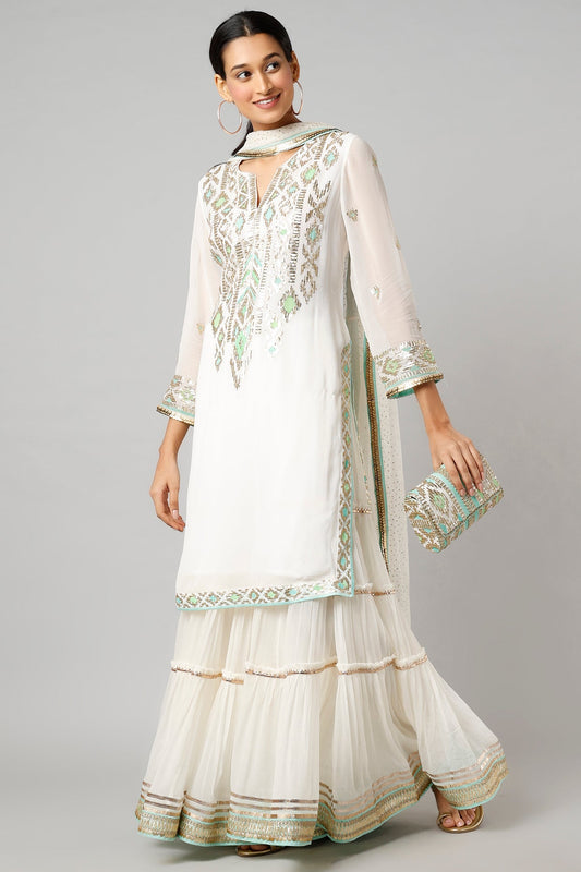 Rabia long kurta with plain sharara