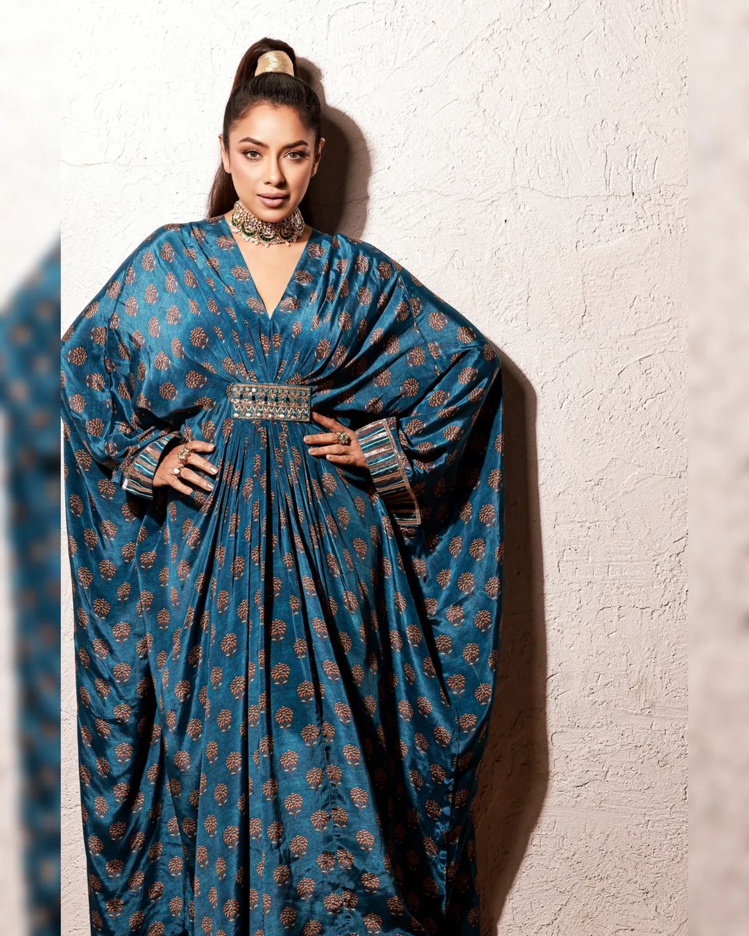 Rupali Ganguly In Marigold Buti Kaftan